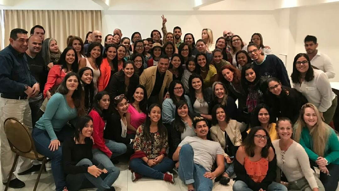 Alumnas de Escuela de Redes